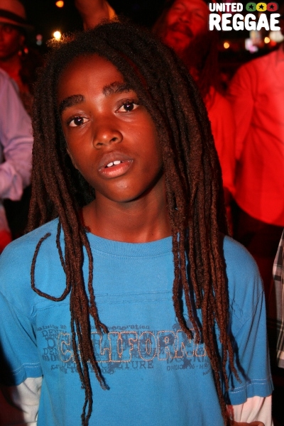 A young youth taking in the concert © Steve James