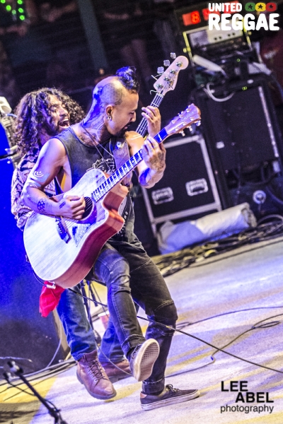 Nahko and Medicine for the People © Lee Abel